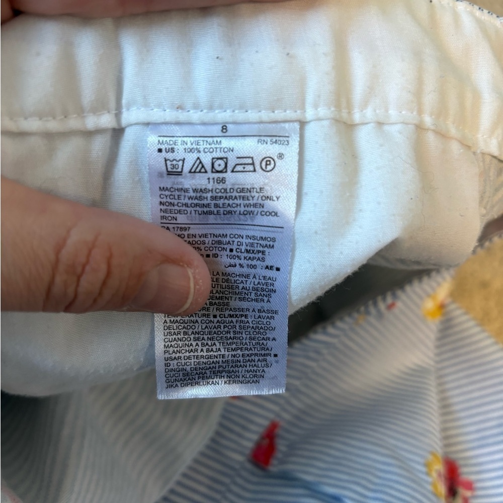 Old Navy Shorts Blue White Stripes Pink Yellow Flowers - Picture 7 of 8